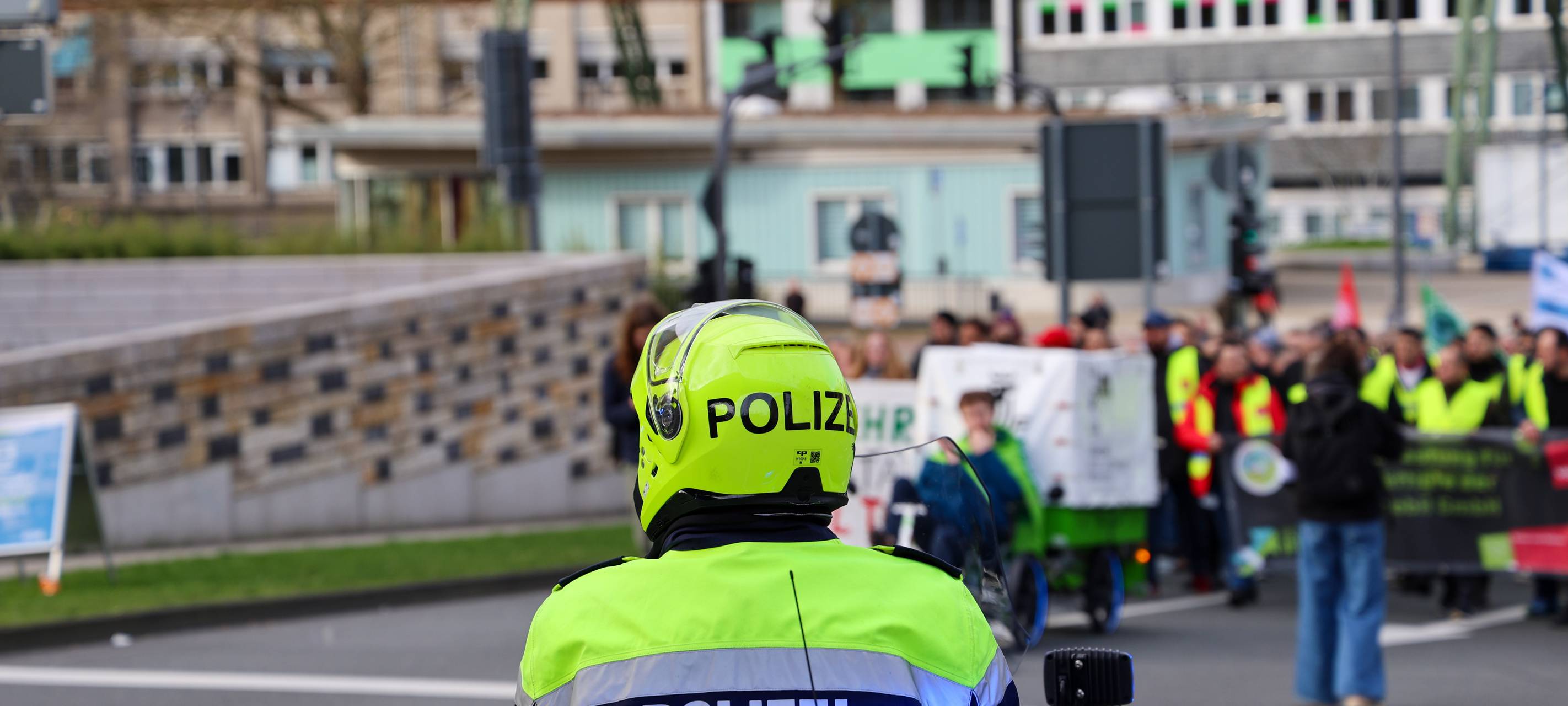 Mehr Angriffe auf Polizei und Rettungskräfte