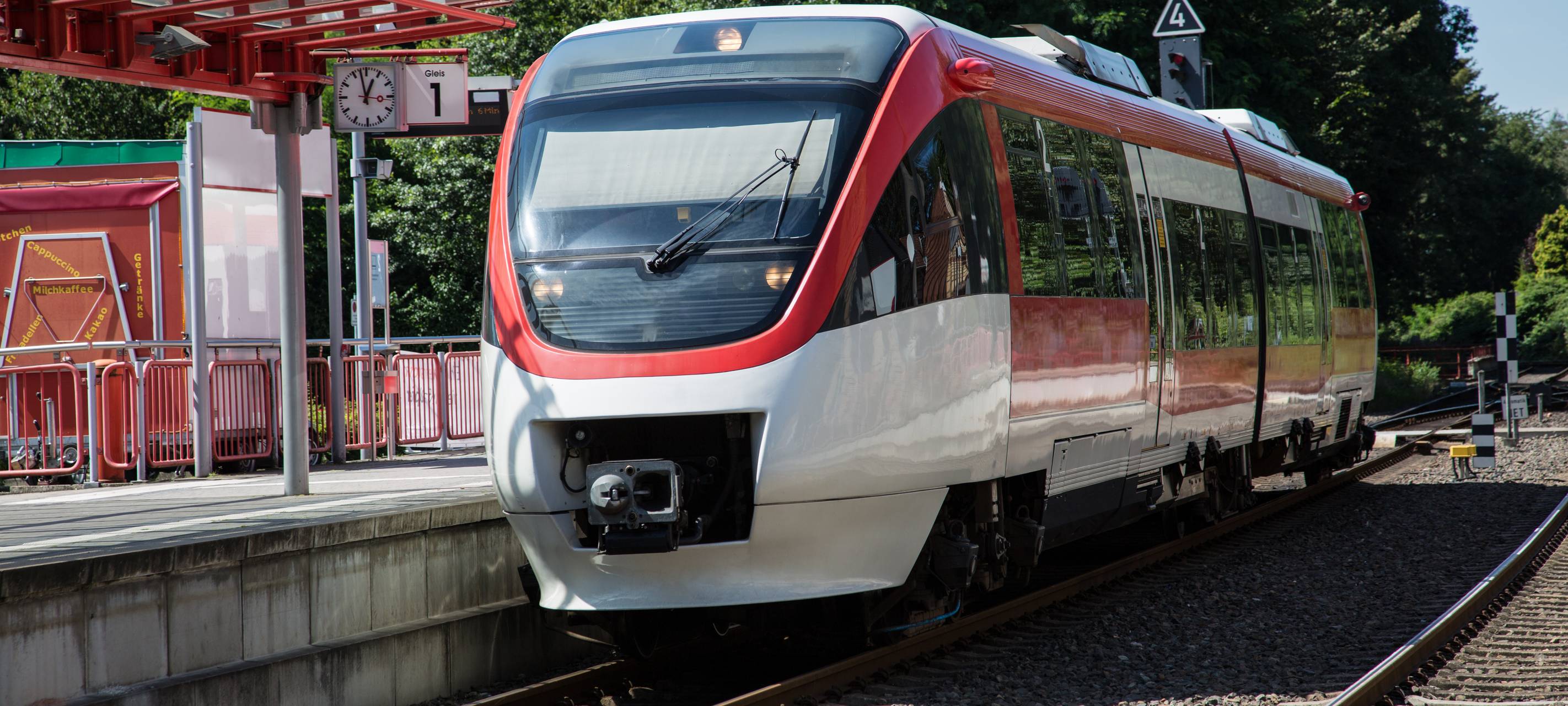 SPD: S-Bahn 28 kommt noch später