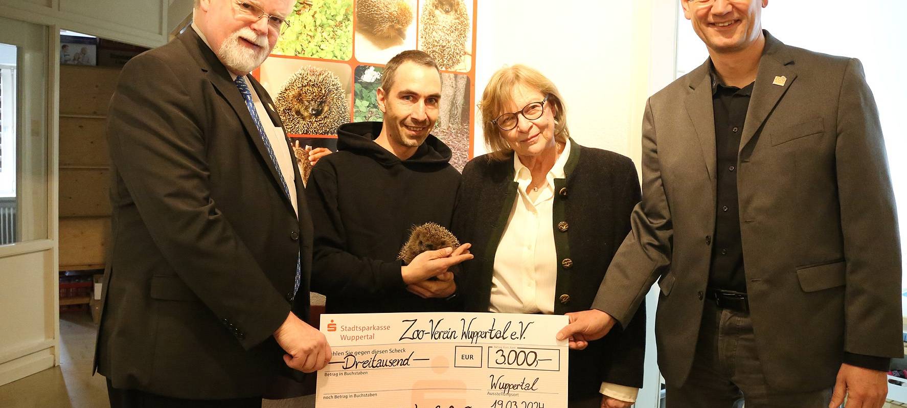 3.000 Euro für Igel bei uns