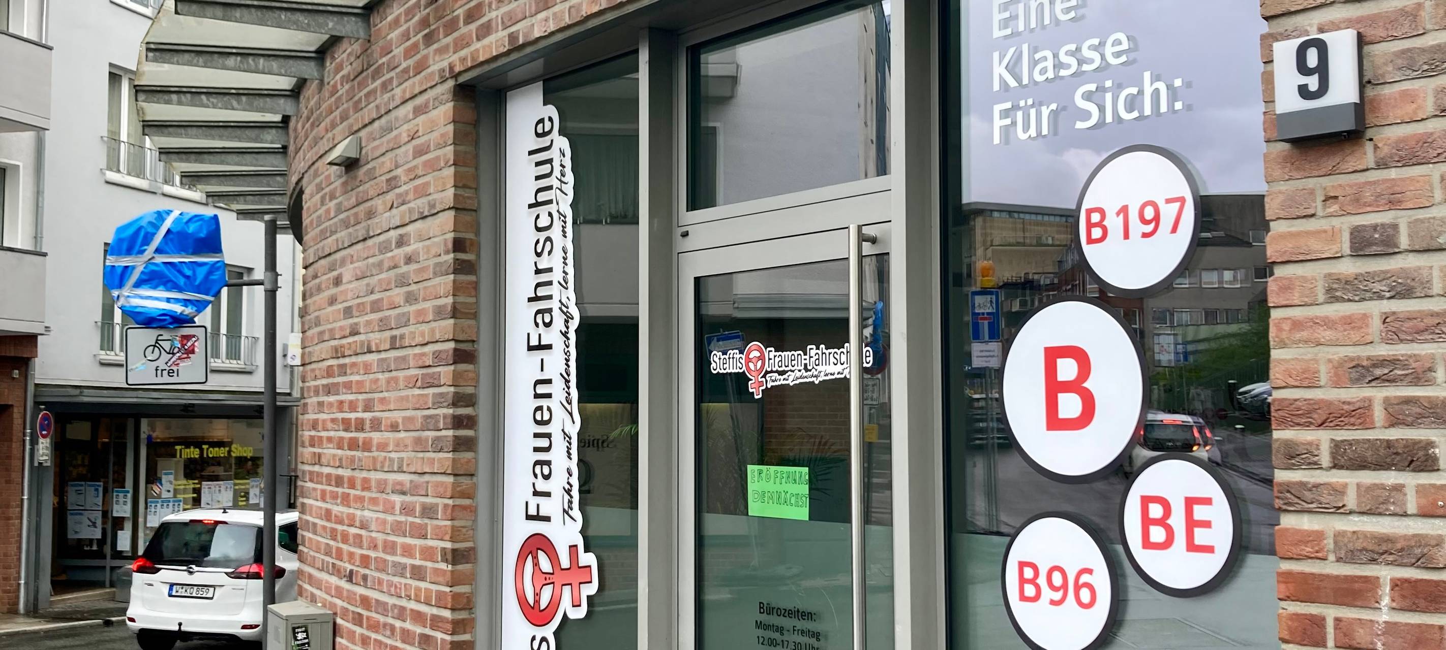 Fahrschule nur für Frauen