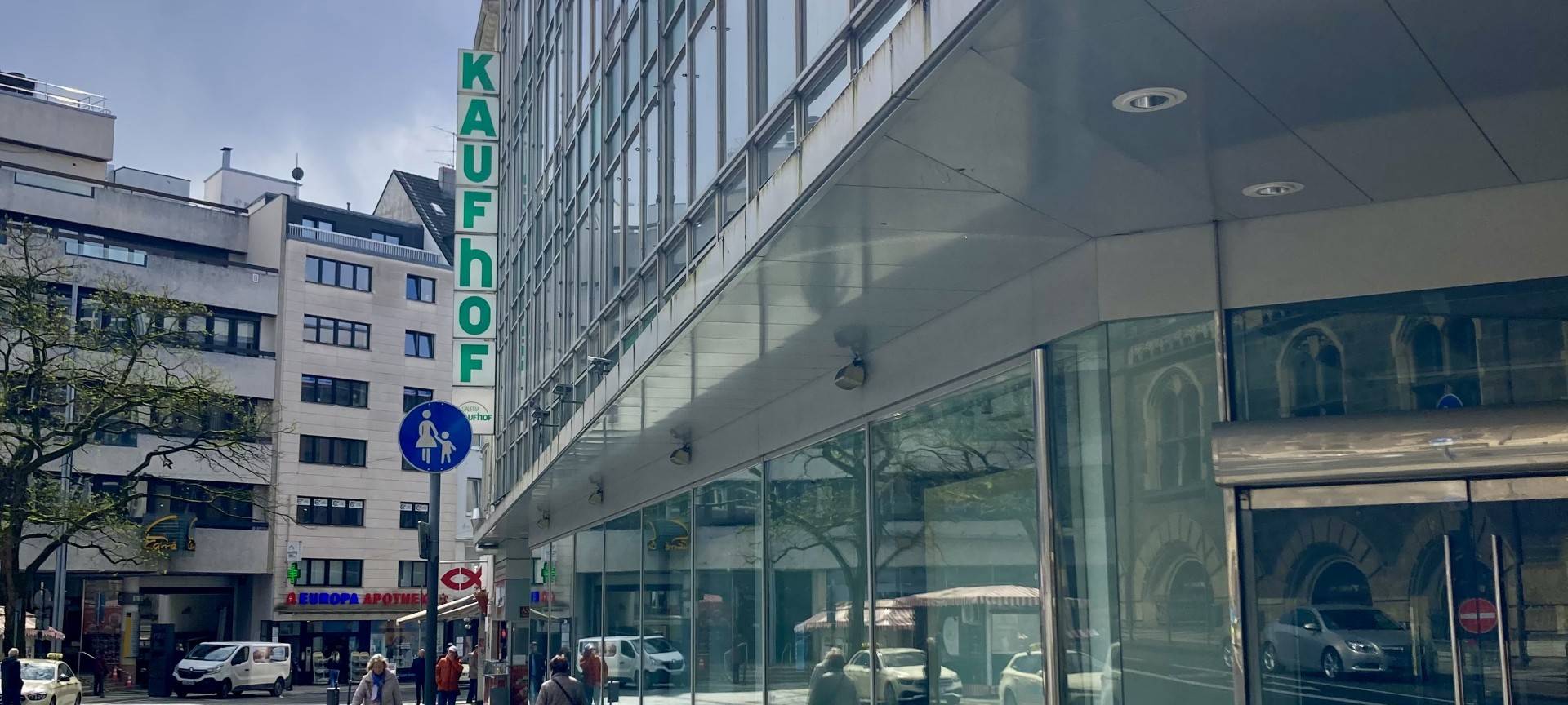 Kaufhof-Zukunft bleibt nebulös