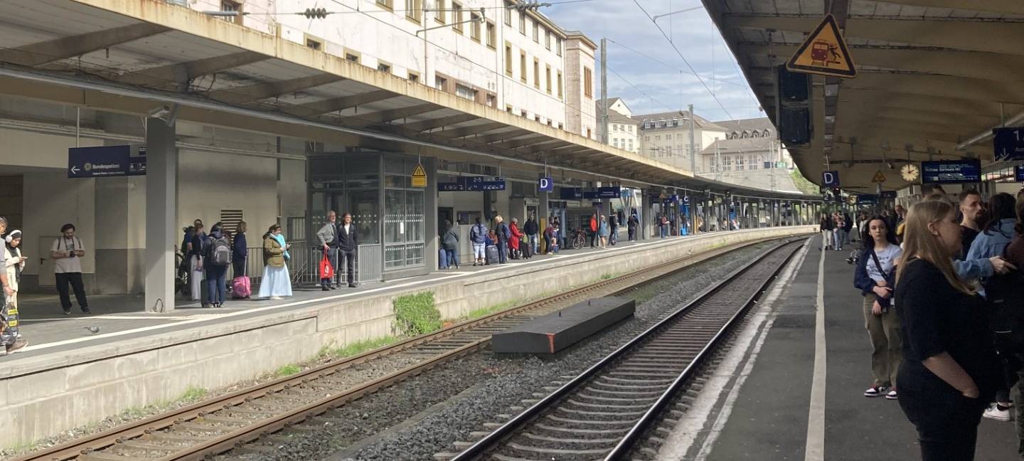 Bahn modernisiert vier Wuppertaler Bahnhöfe