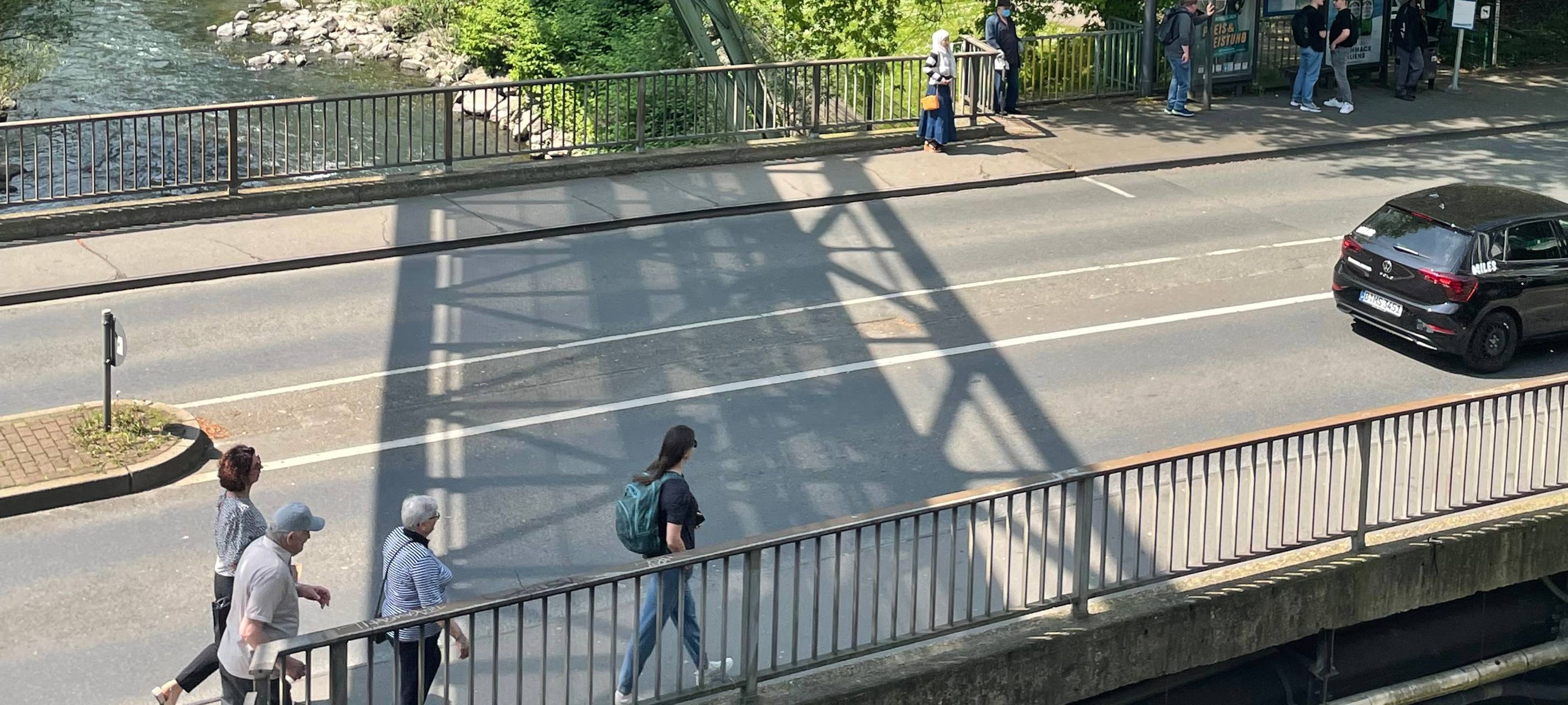 Loher Brücke für Fußgänger wieder offen