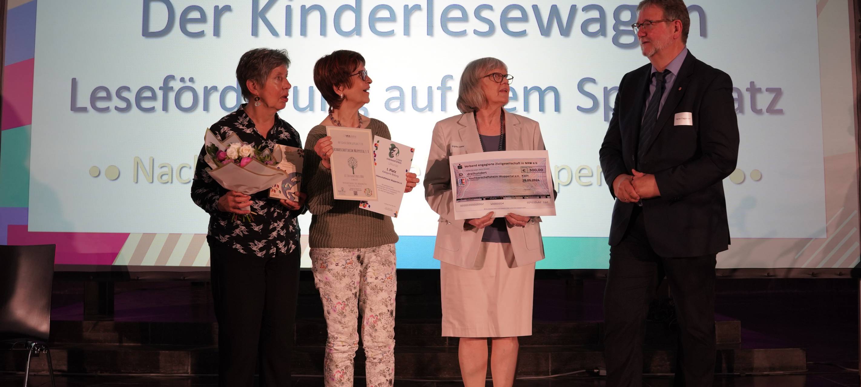 Kinderlesewagen bekommt Ehrenamtspreis