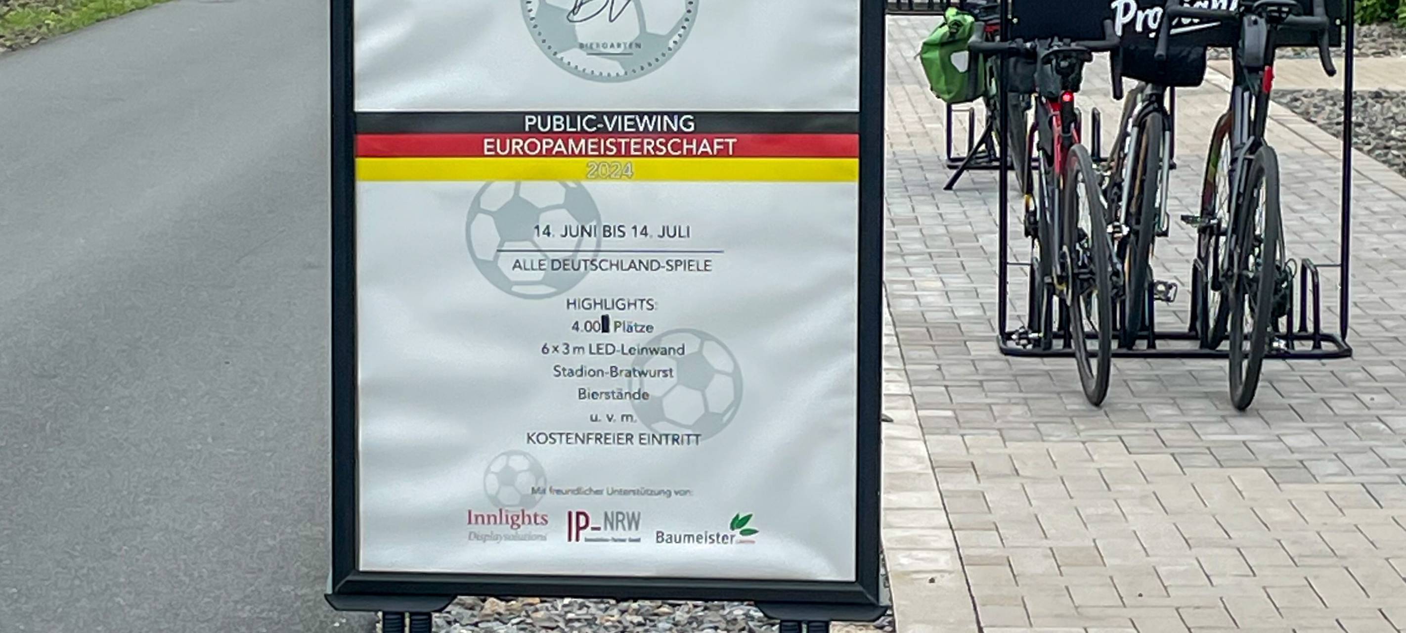 Wie viele Menschen dürfen zum Public Viewing?