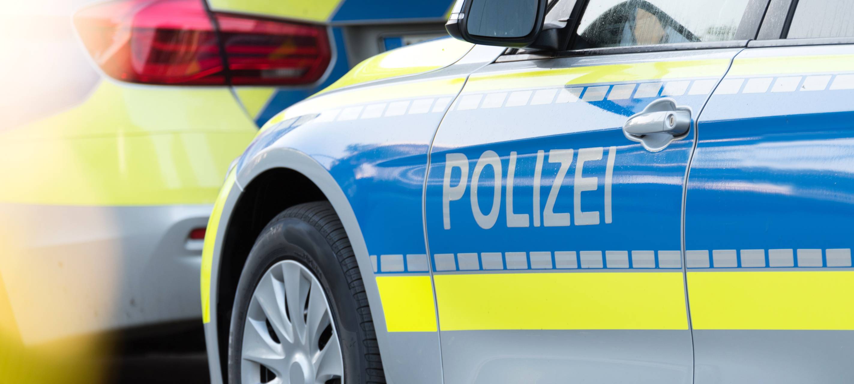 13-Jähriger schlägt Polizistin