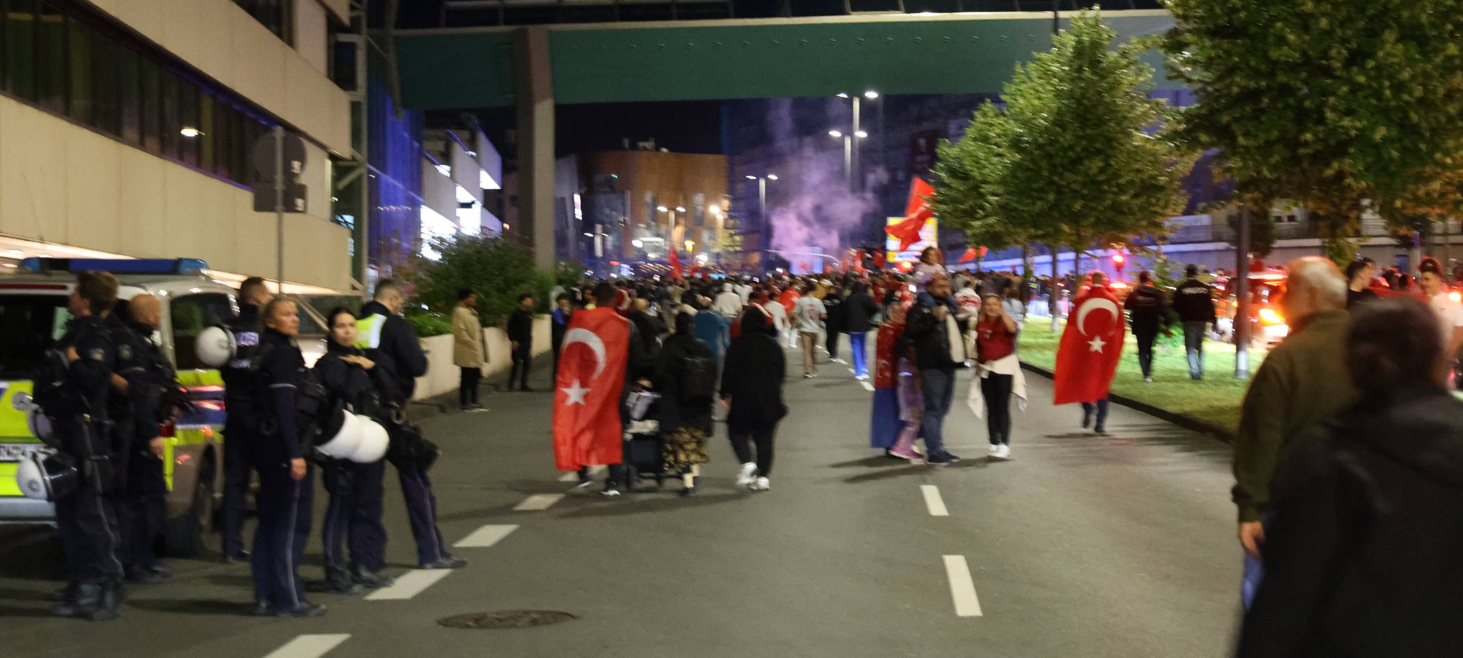 Autokorso nach Türkei-Sieg bei der EM