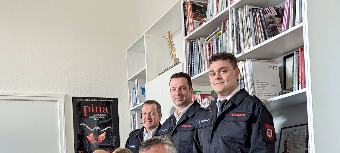 Feuerwehr zieht ins Busdepot