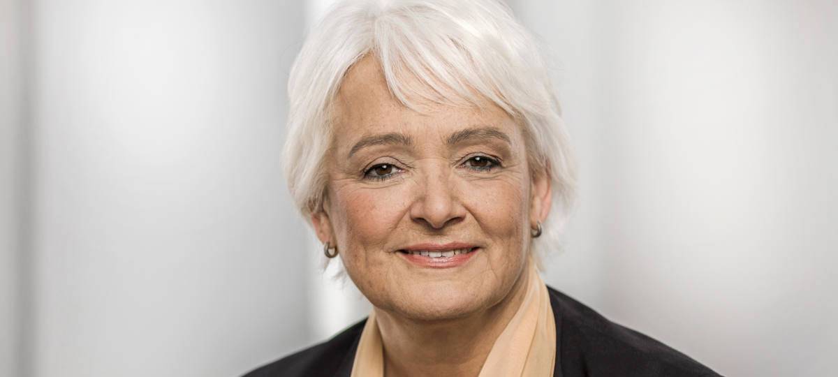 Verdienstkreuz für Ärztefunktionärin
