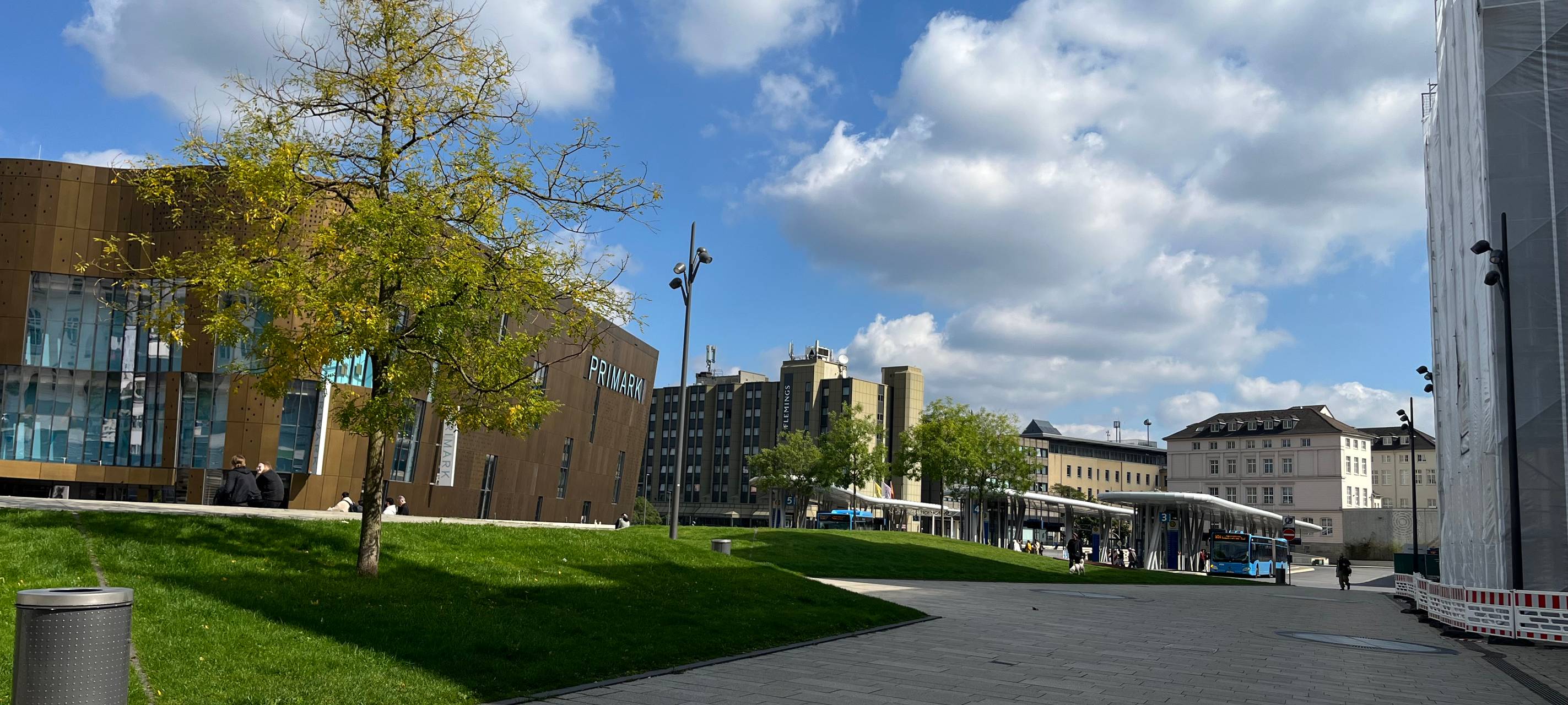 Erkankung Lipödem: Menschenkette in Elberfeld