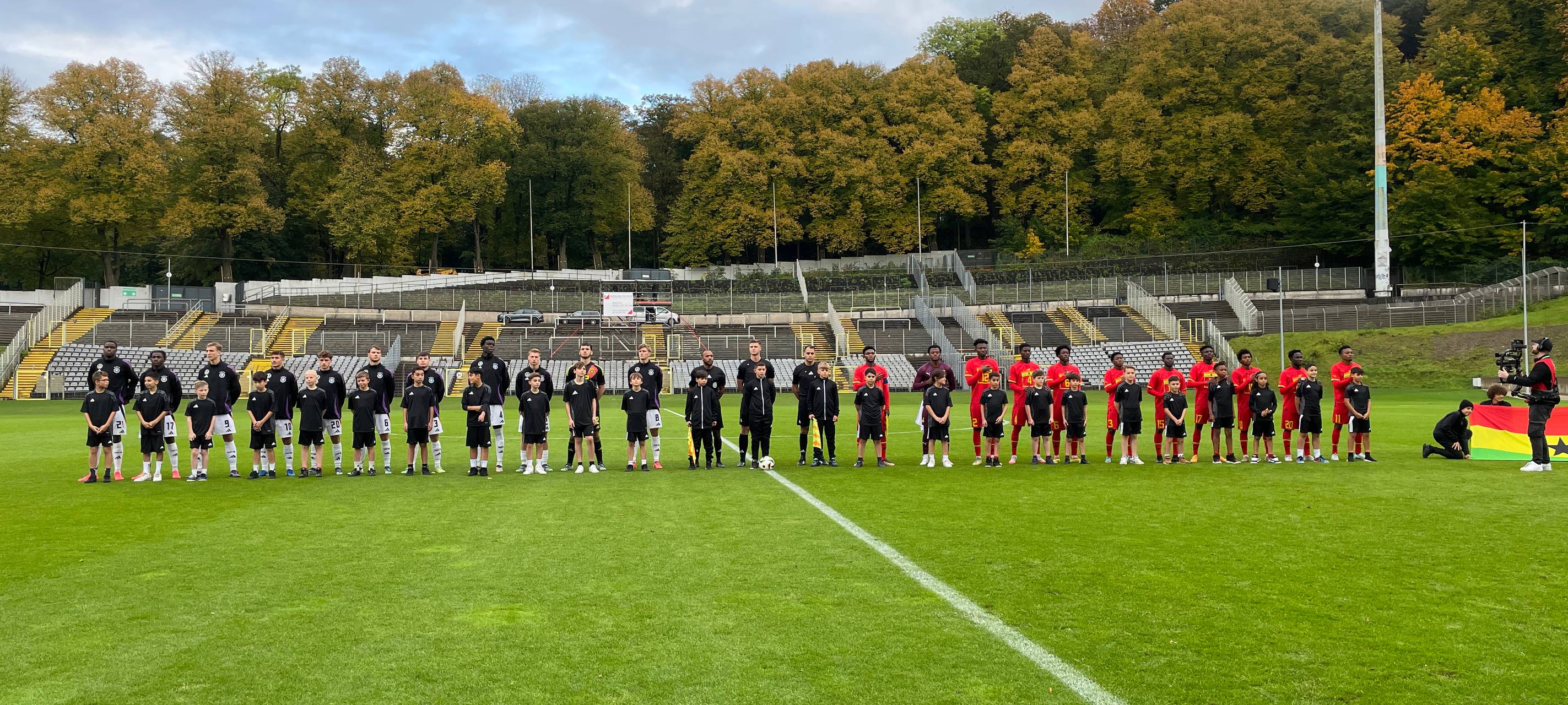 Wieder ein Länderspiel im Stadion am Zoo