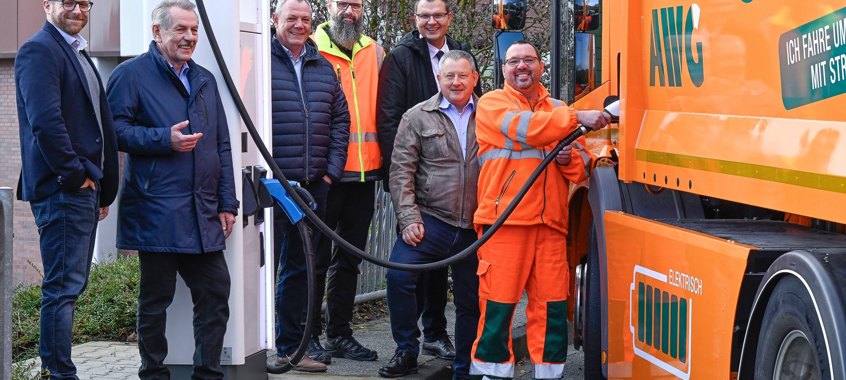 Erster vollelektrischer Müllwagen