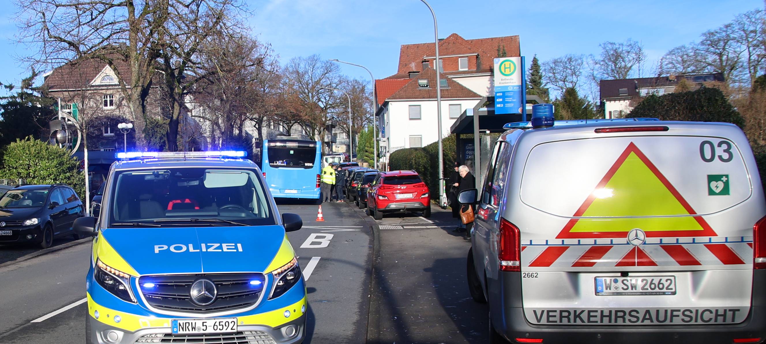 Unfall vor dem Krankenhaus