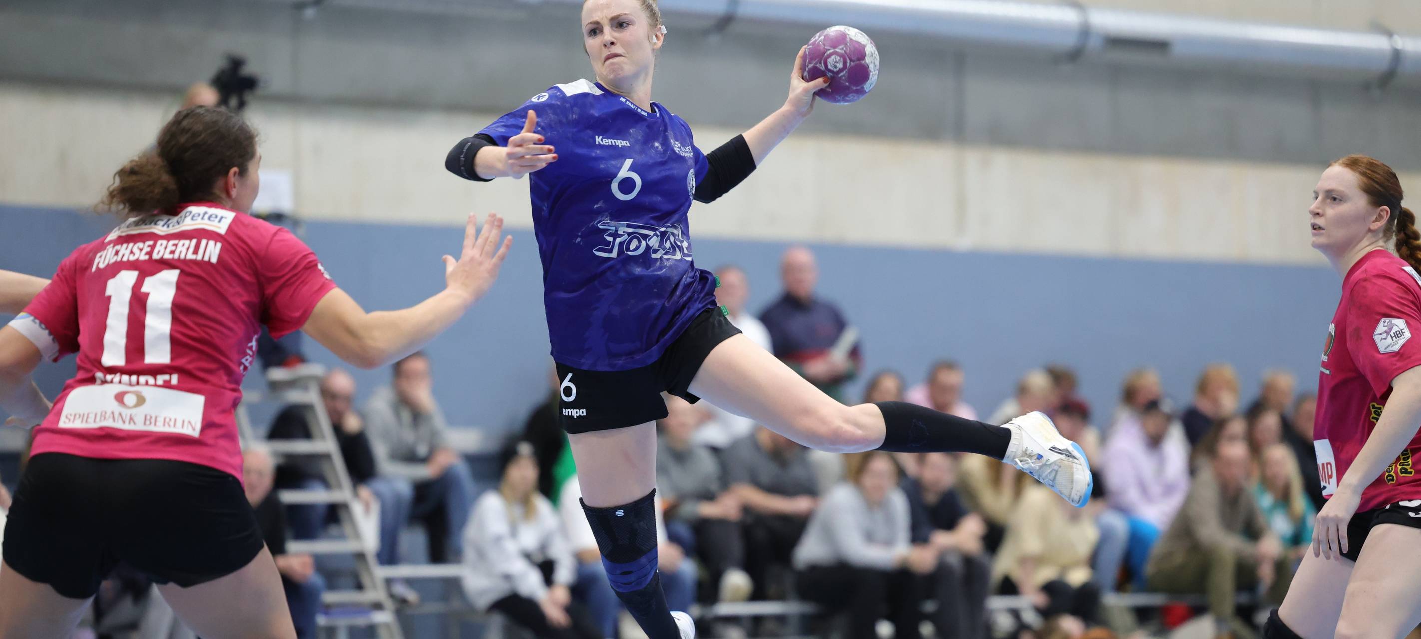 BHC-Frauen besiegen Füchse Berlin