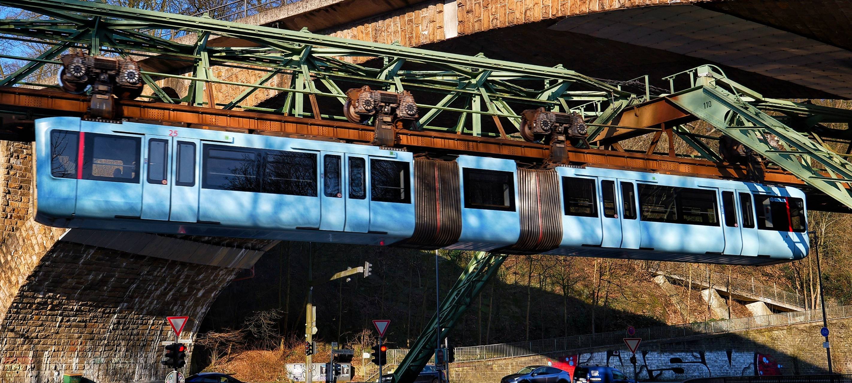 Tür-Probleme einer Schwebebahn