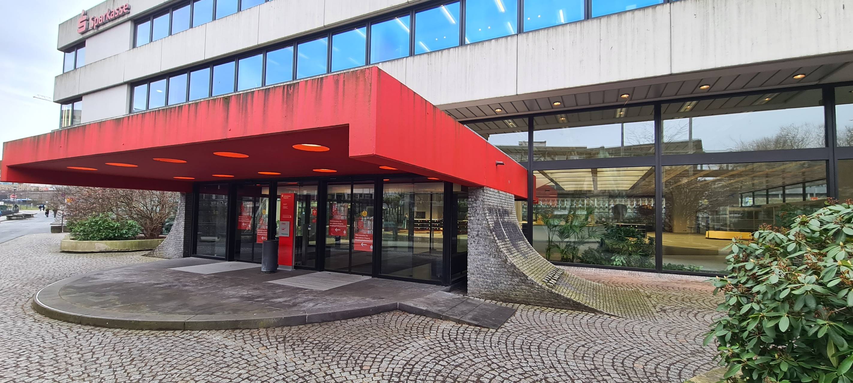 Sparkasse und Polizei gegen Betrug