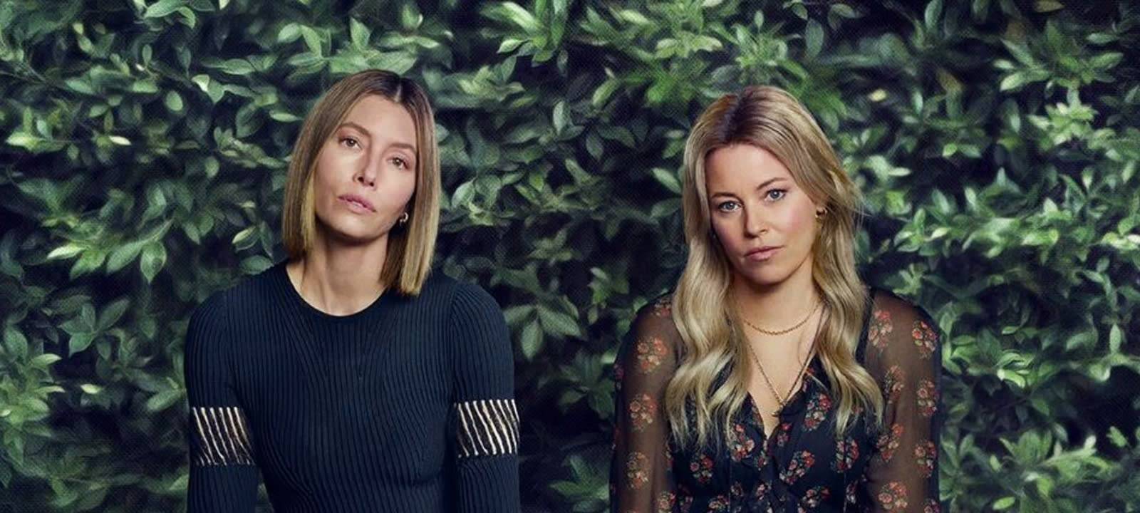 Chloe und Nicky gönnen sich nichts