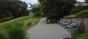 Hakenkreuz-Schmiererei im Nordpark