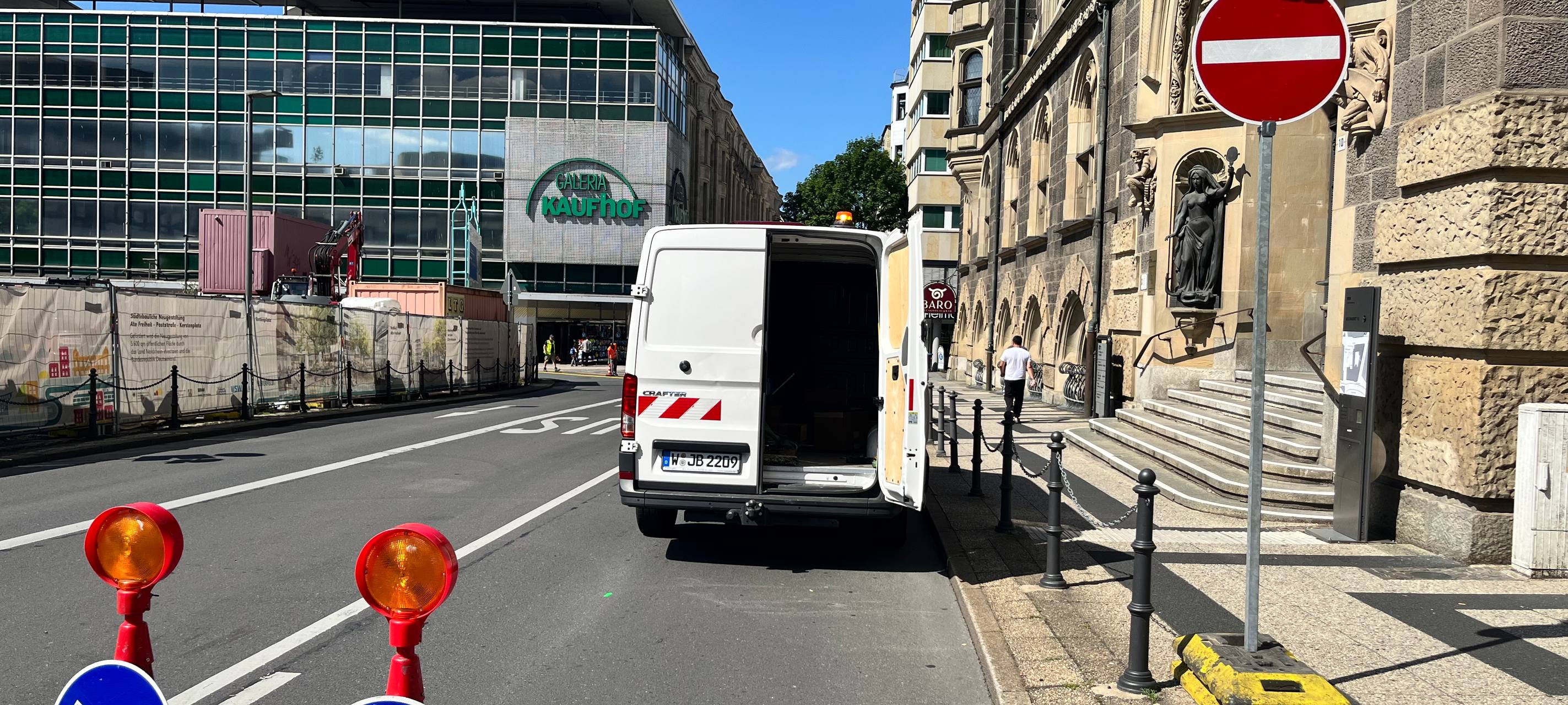 Umleitung für Fahrräder am Neumarkt