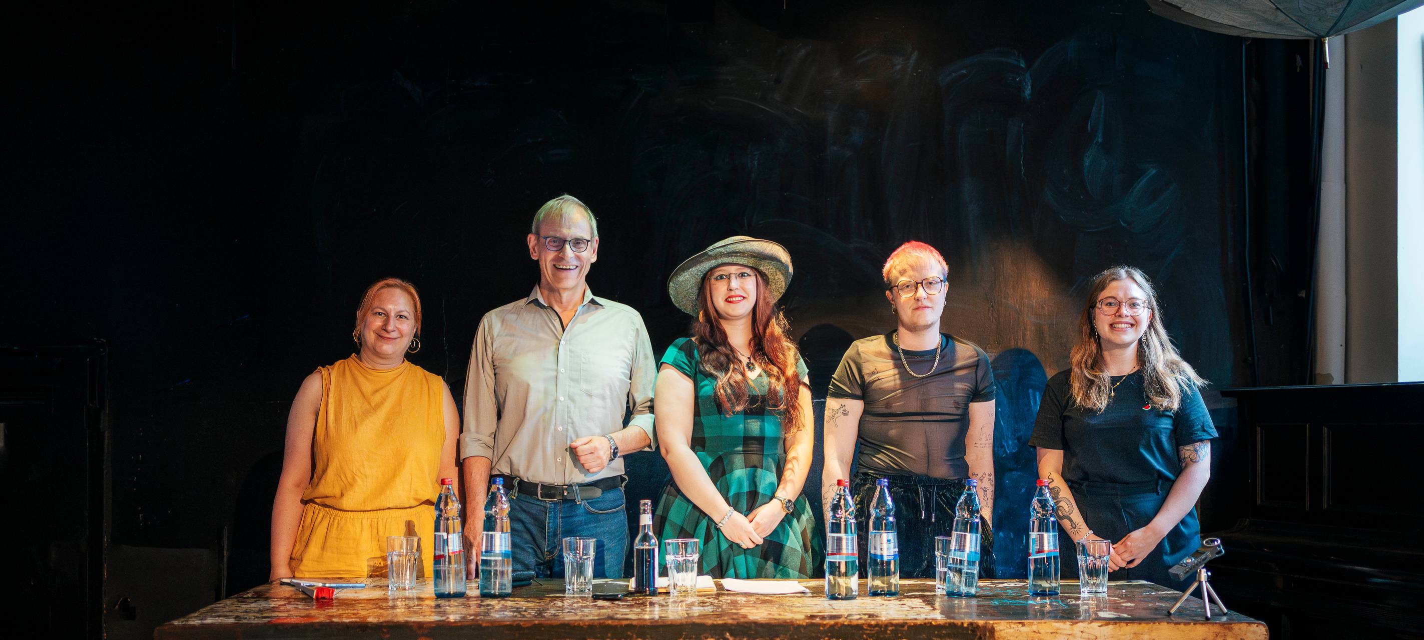 Grüne und Caritas gegen Bezahlkarte