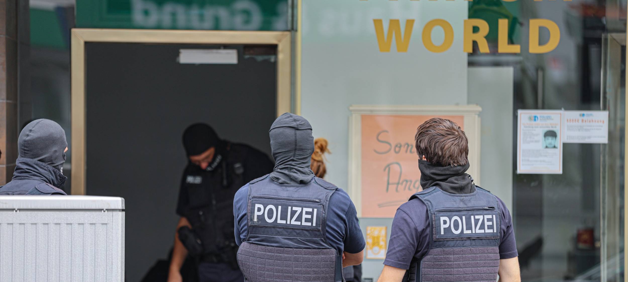 Drei Festnahmen bei Waffen-Razzia