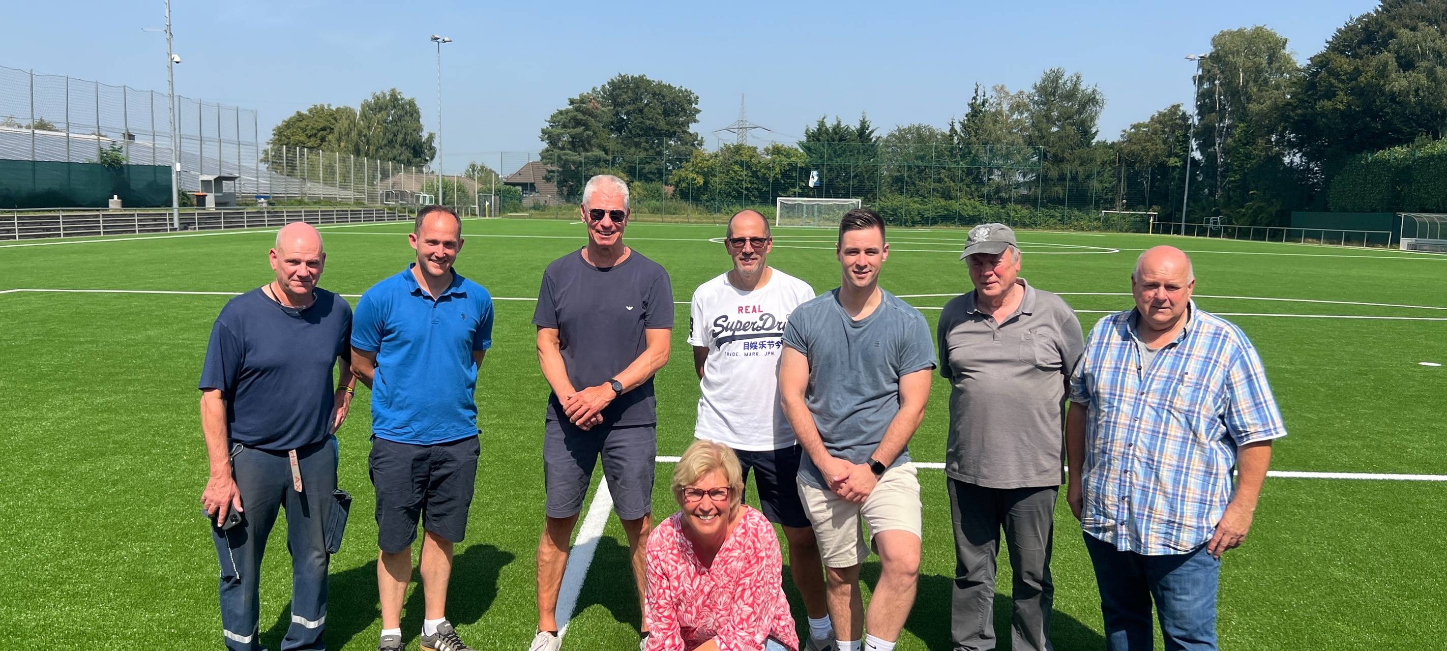 Neuer Kunstrasen in Sudberg