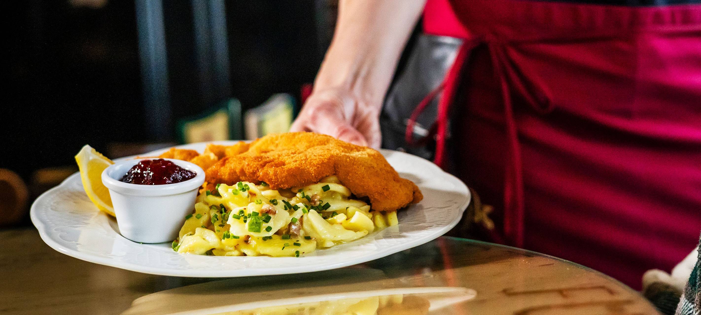 NGG rechnet nicht mit günstigeren Restaurantbesuchen