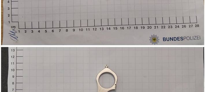 Wuppertaler mit Messer und Schlagring erwischt