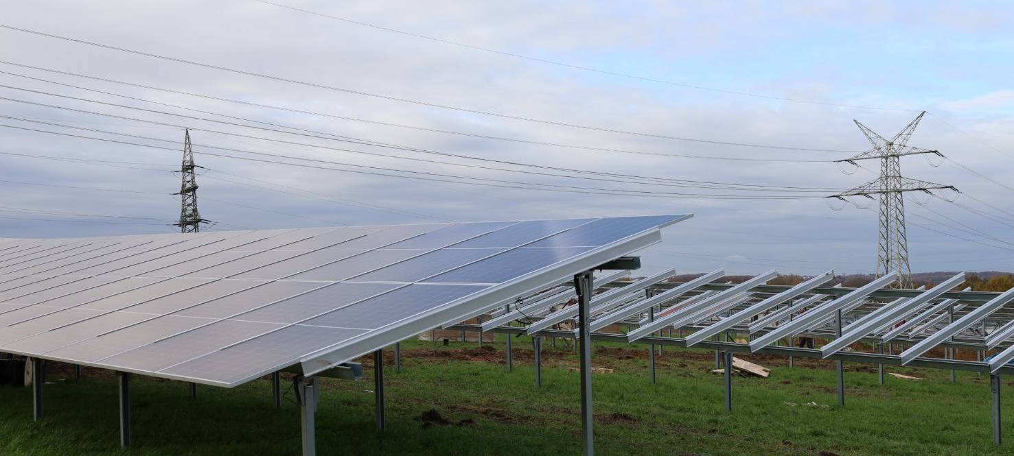 Erste Freiflächensolaranlage der WSW