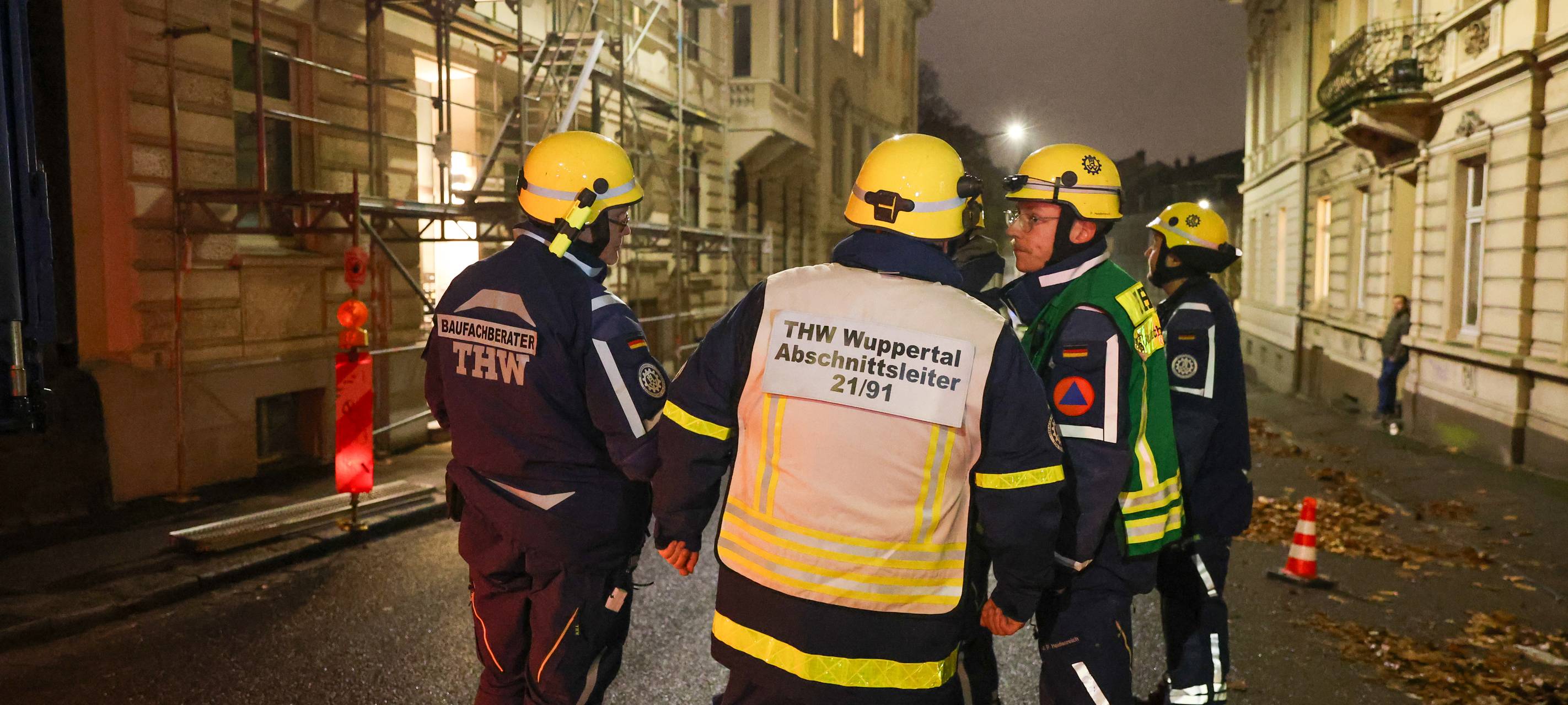 Nützenberger Straße wieder auf