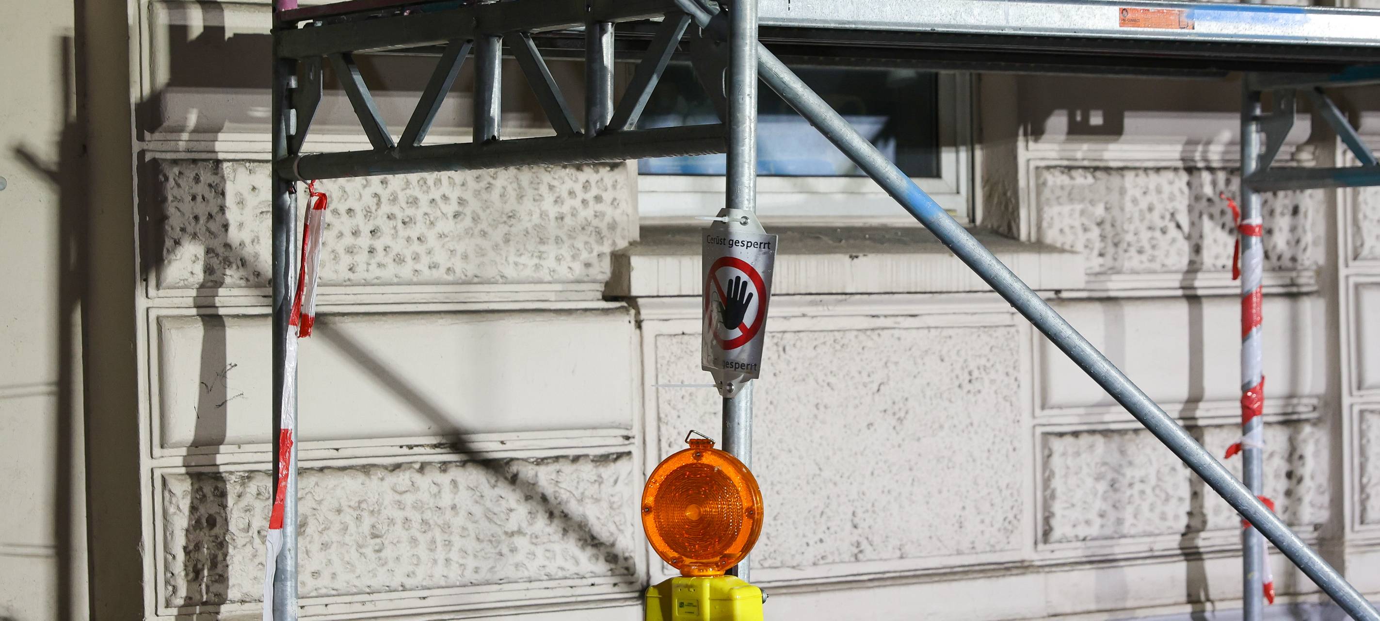 Nützenberger Straße wieder auf