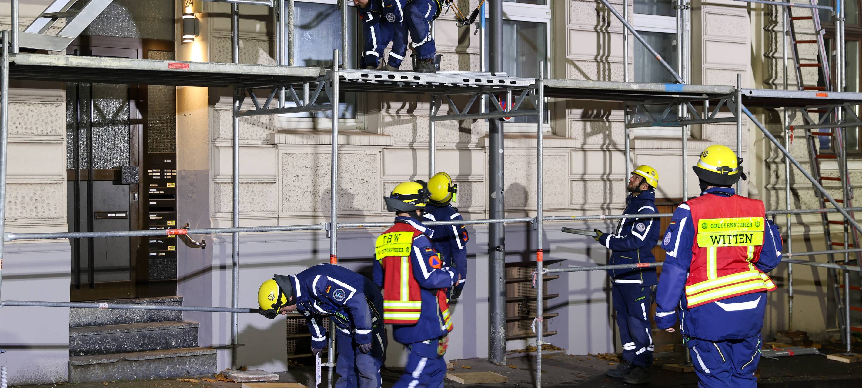 Nützenberger Straße wieder auf
