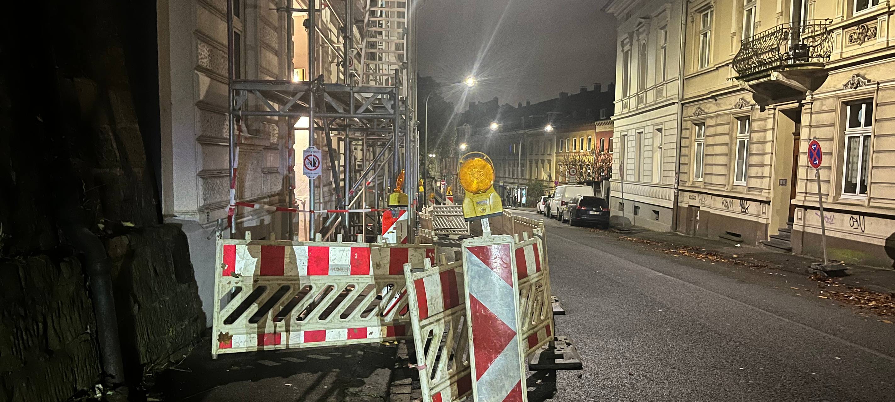 Nützenberger Straße wieder auf