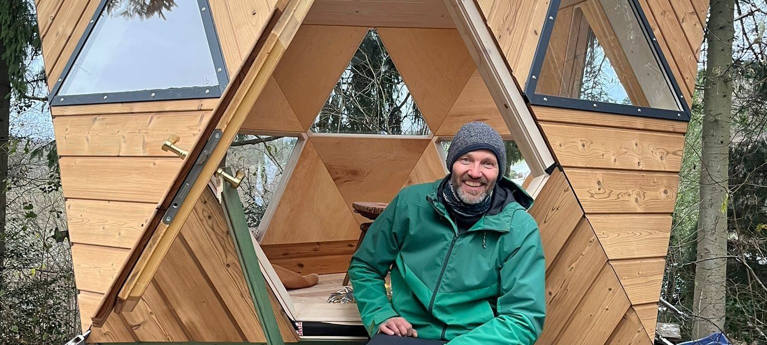 zu sehen ist ein Baumhaus