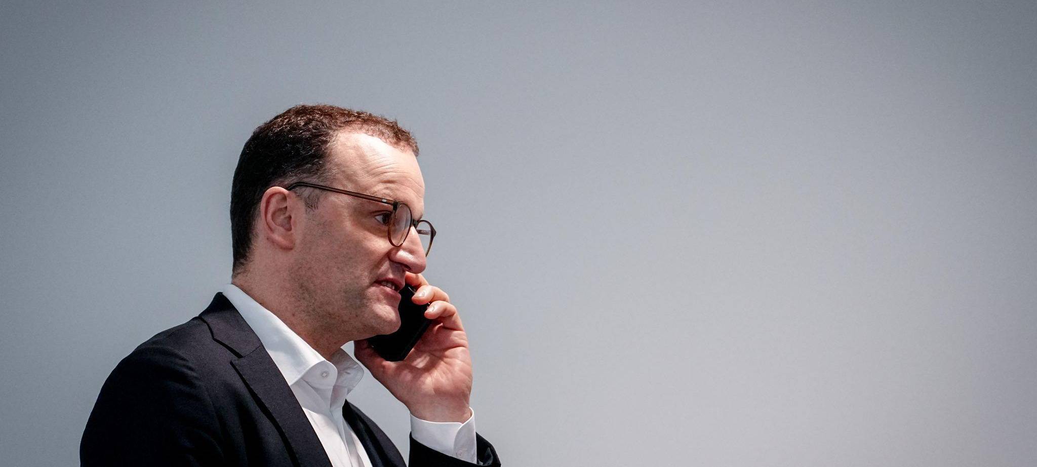 Gremiensitzungen und Statements der Bundesparteien