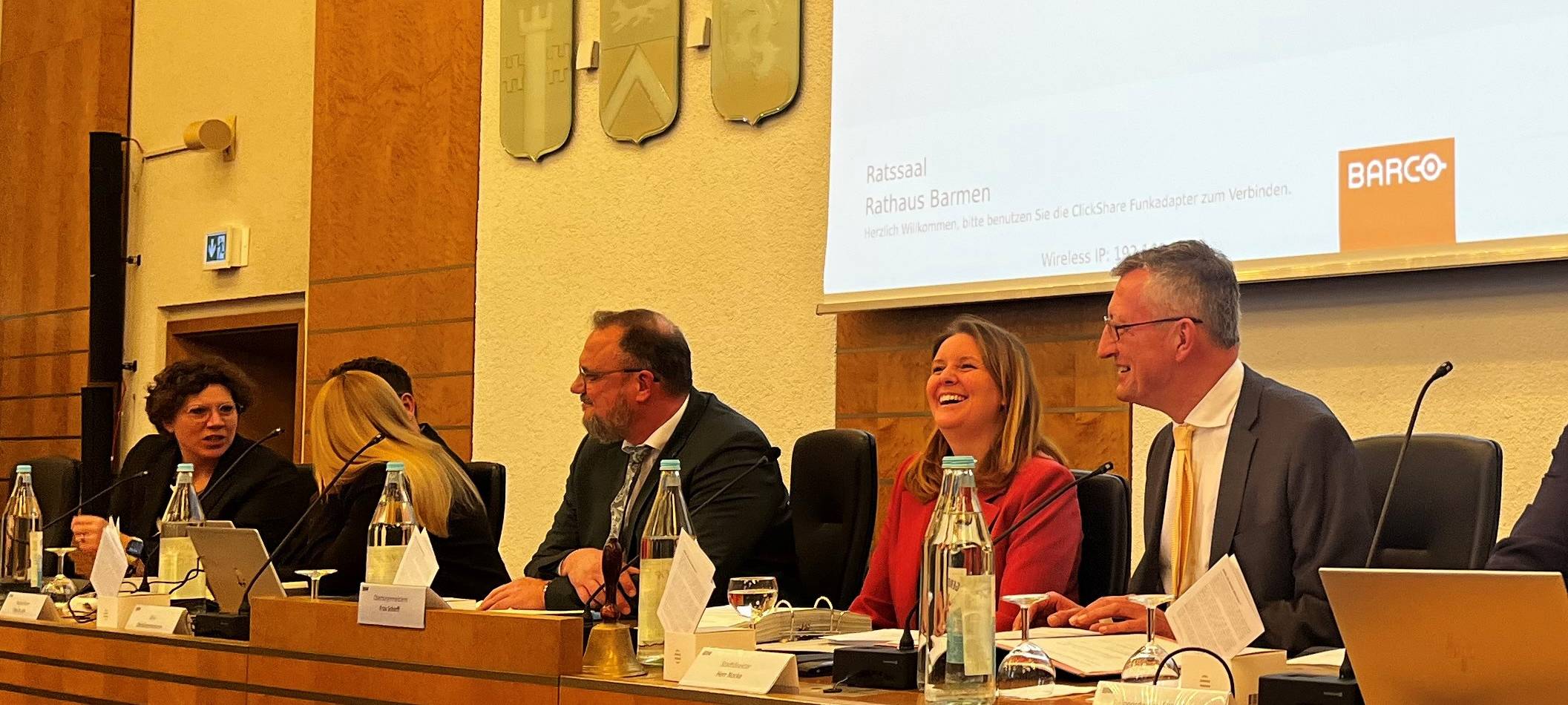 Wuppertaler Rat Doppelhaushalt mit großem Defizit