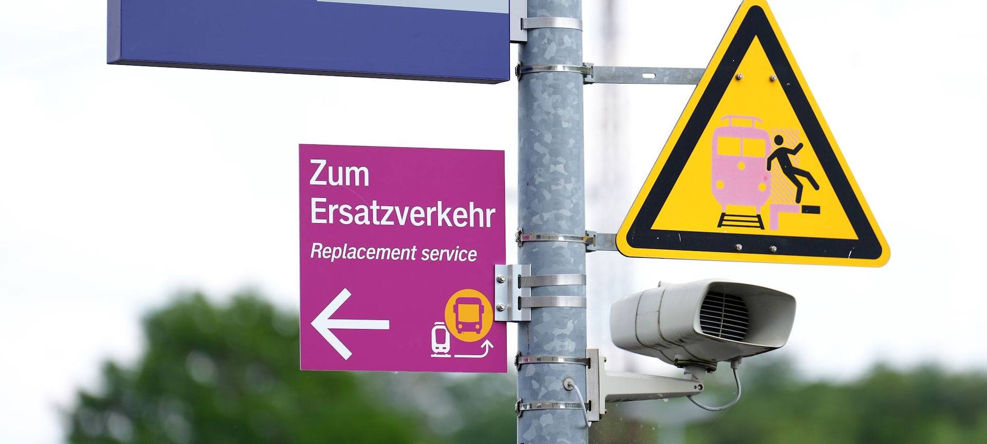 Schienenersatzverkehr dauert 2x so lang wie die Bahnfahrt