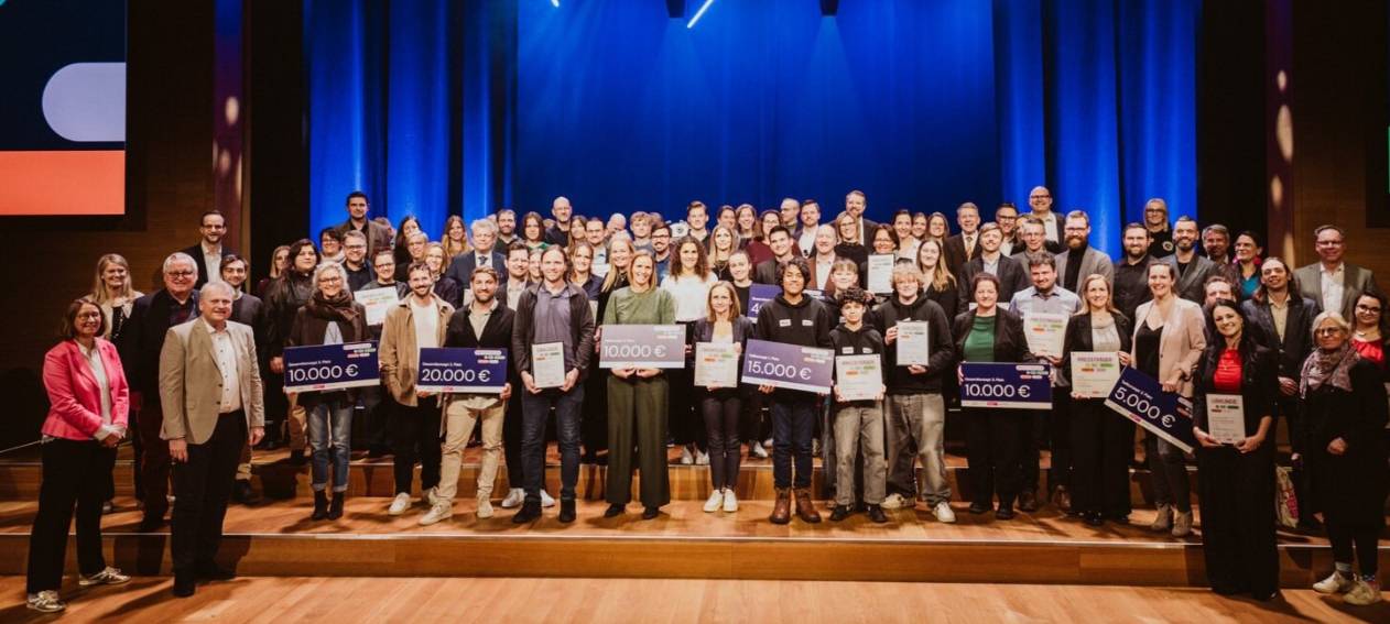 CFG gewinnt KI-Schulpreis