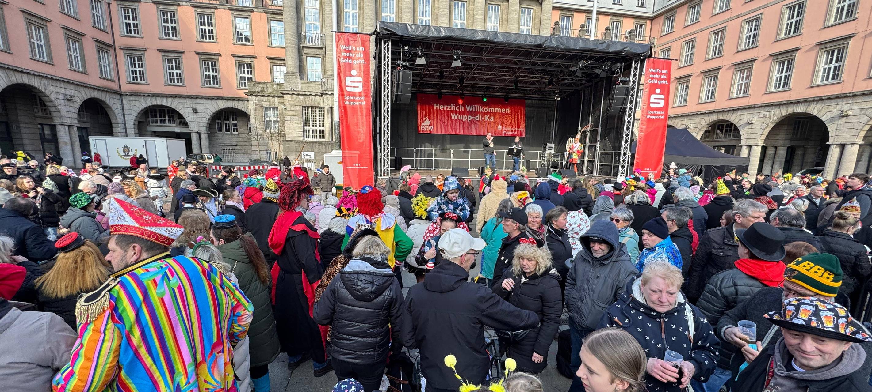 Rosensonntagsparty in Barmen