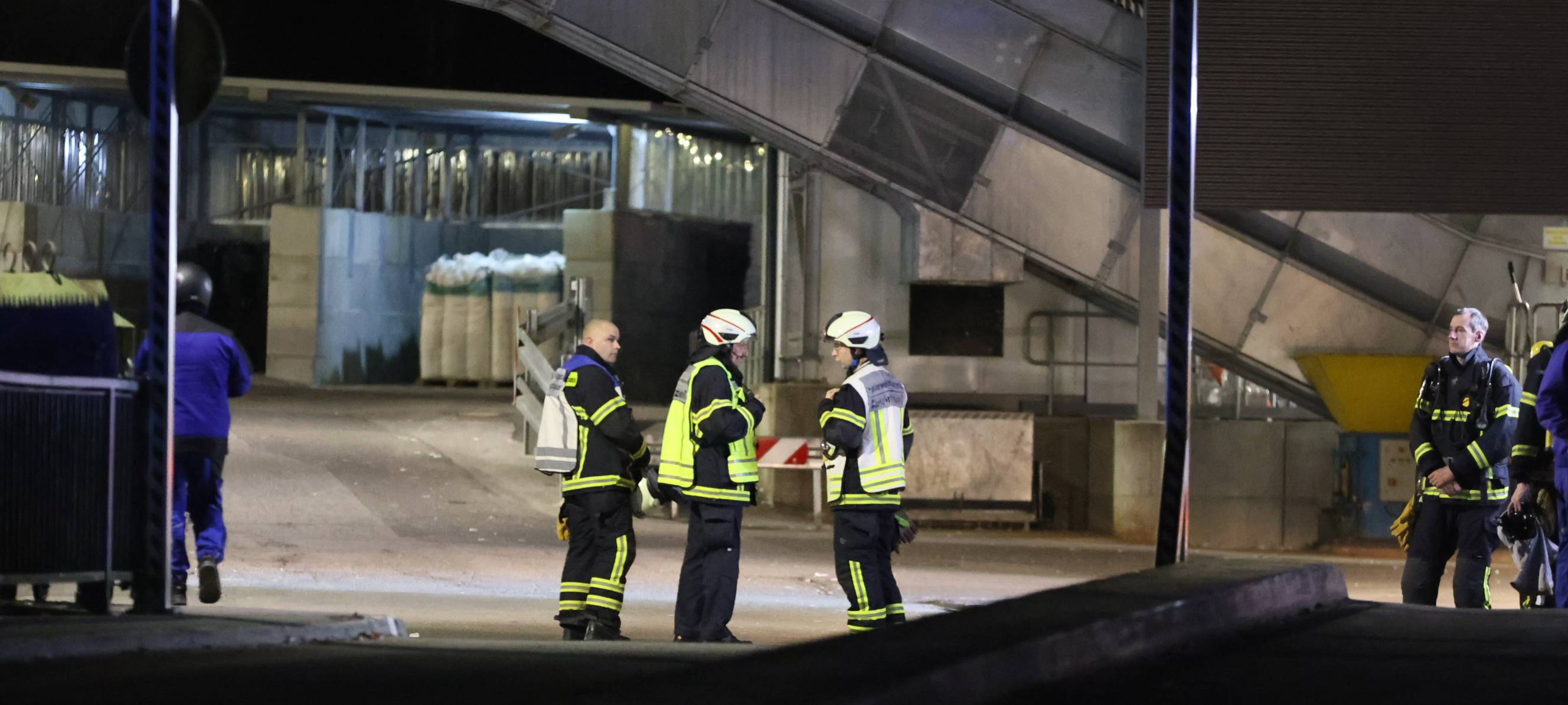 Brand in Tapetenwerk