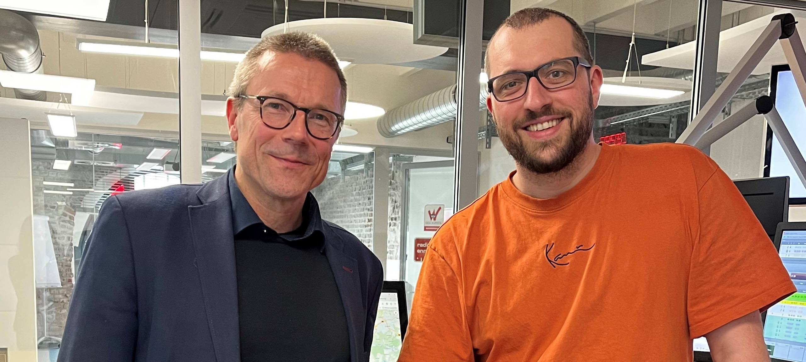 Reaktionen auf das Buch unseres Ex-OBs