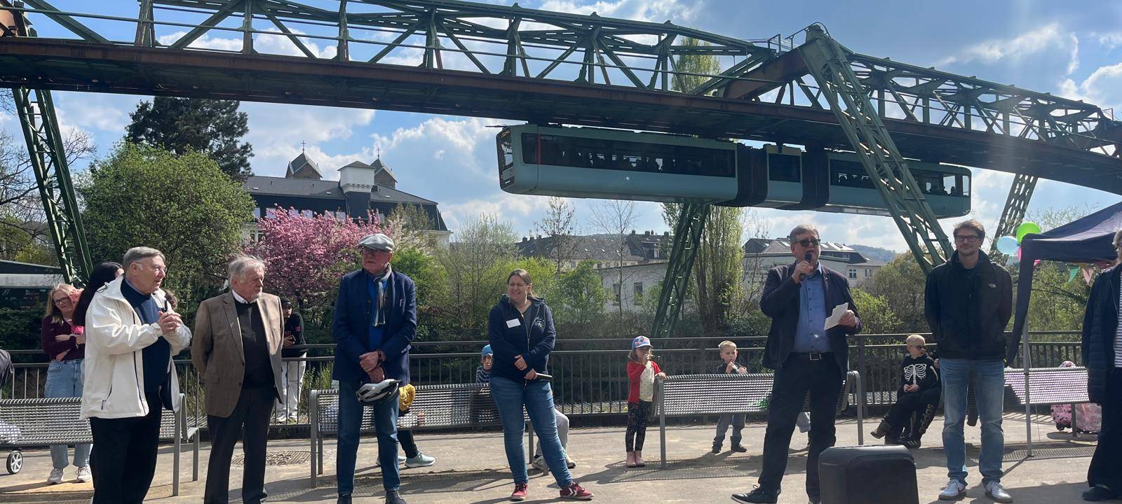 Spielplatz eingeweiht: Es gibt ein neues Spielschiff am Loh!