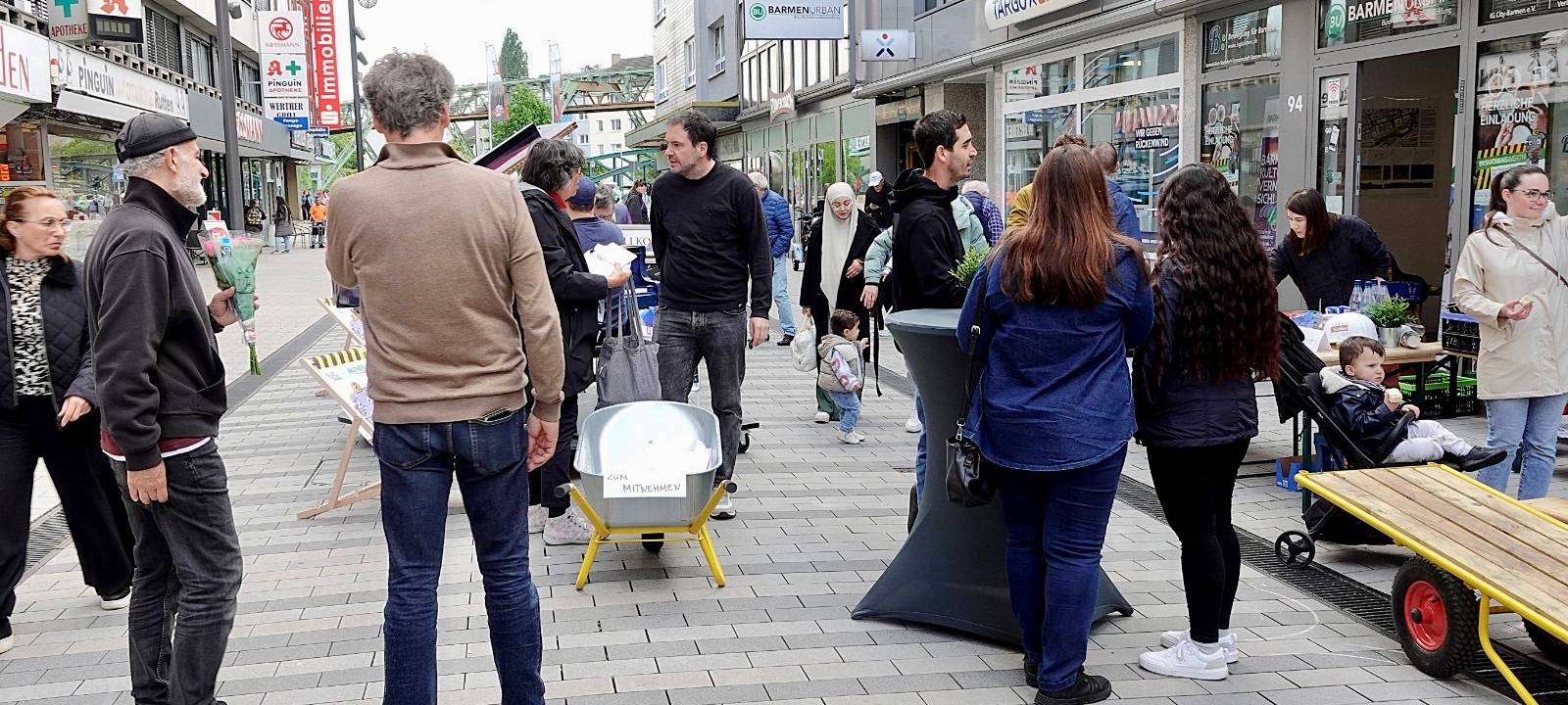 Baustellen-Frühstück in Barmen morgen