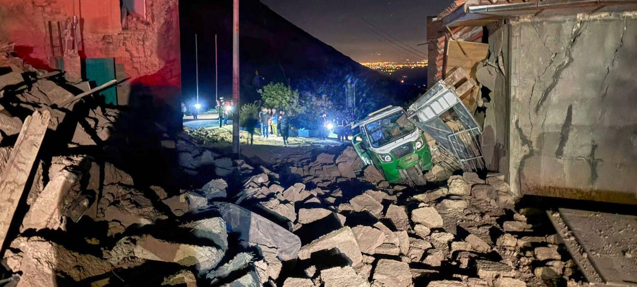 Schweres Erdbeben erschüttert Peru