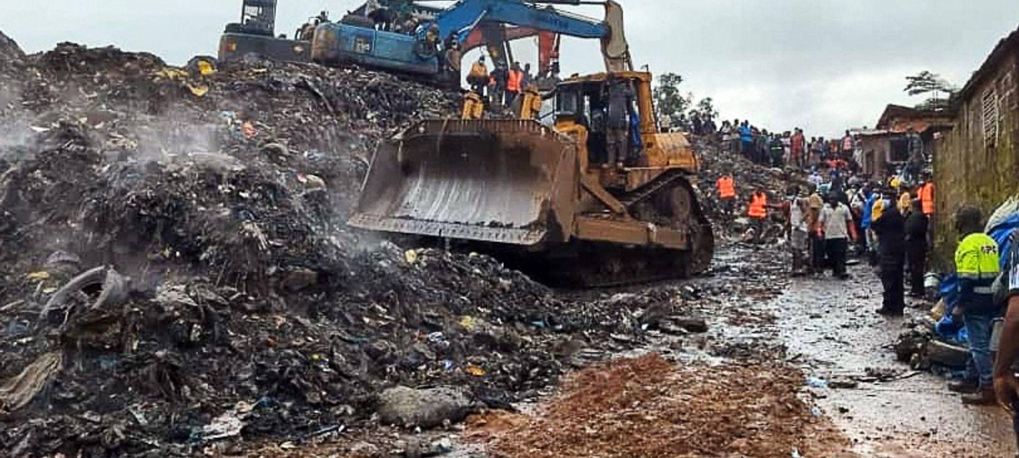Dutzende in Guinea von Müllkippe verschüttet