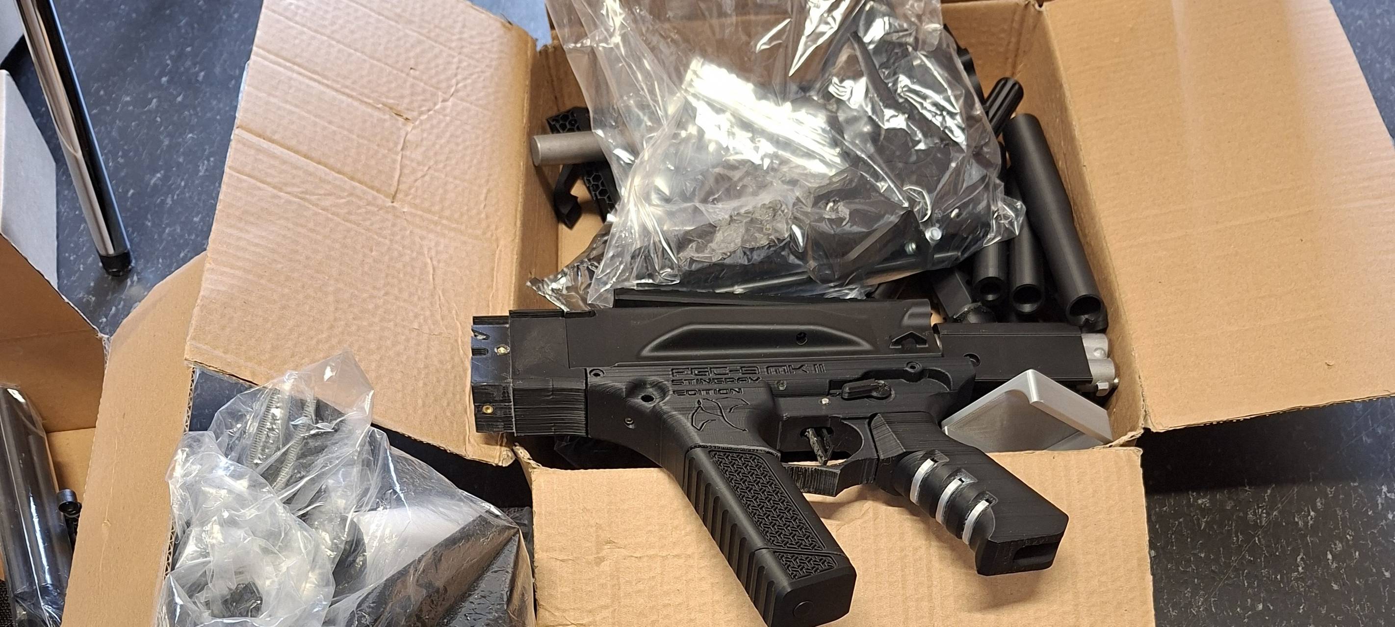 Wuppertaler druckt viele scharfe Schusswaffen