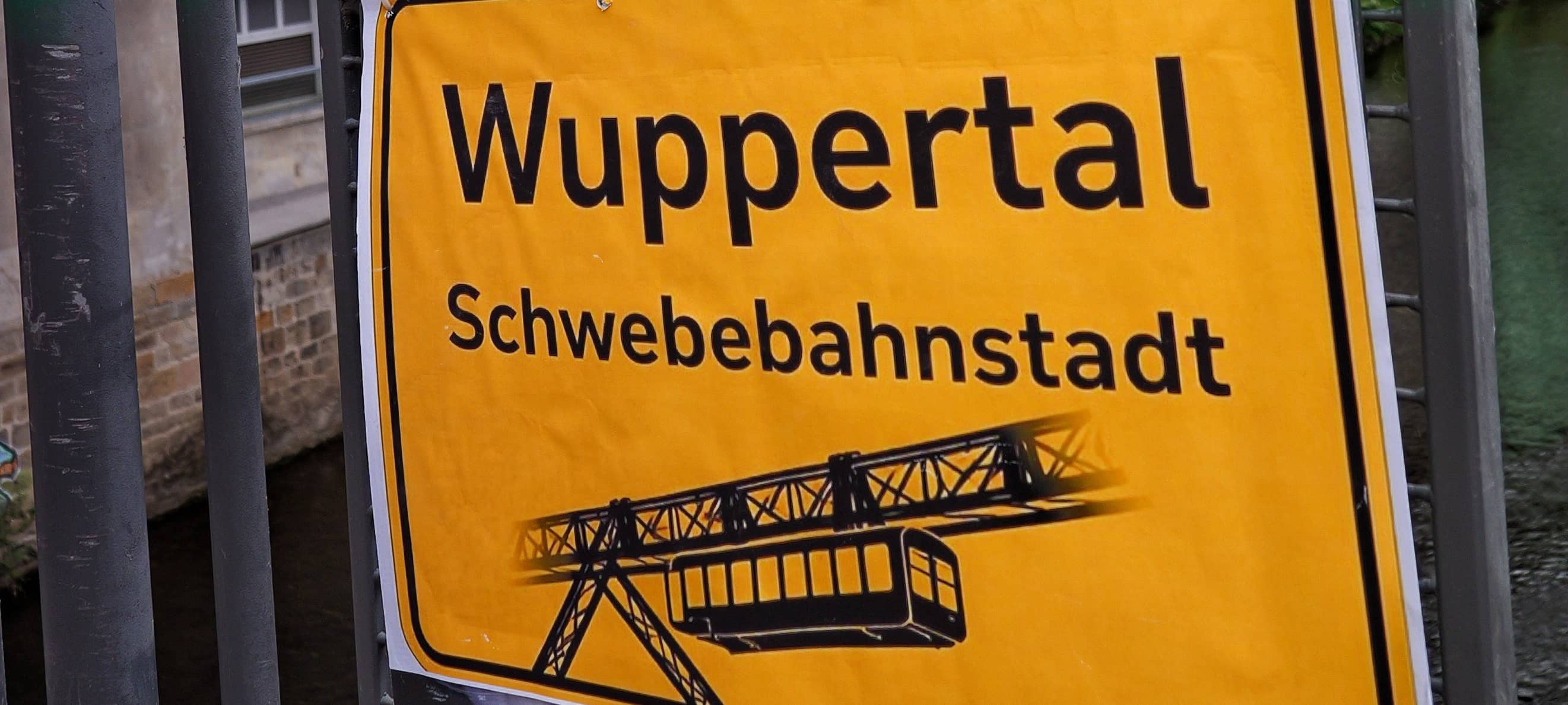 "Schwebebahnstadt" Wuppertal - ja oder nein?