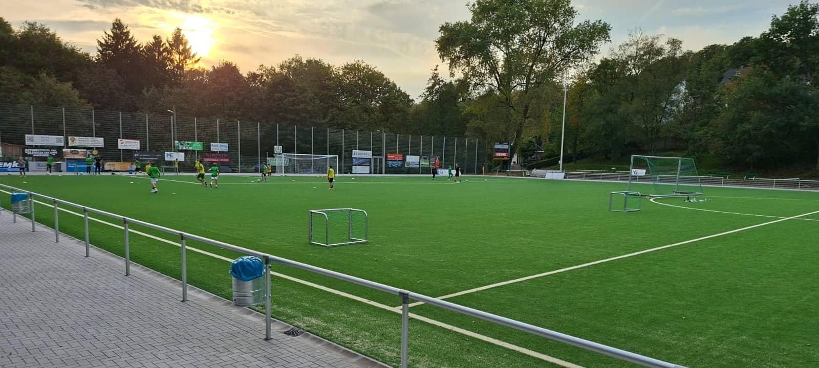Neuer Kunstrasenplatz in Wuppertal