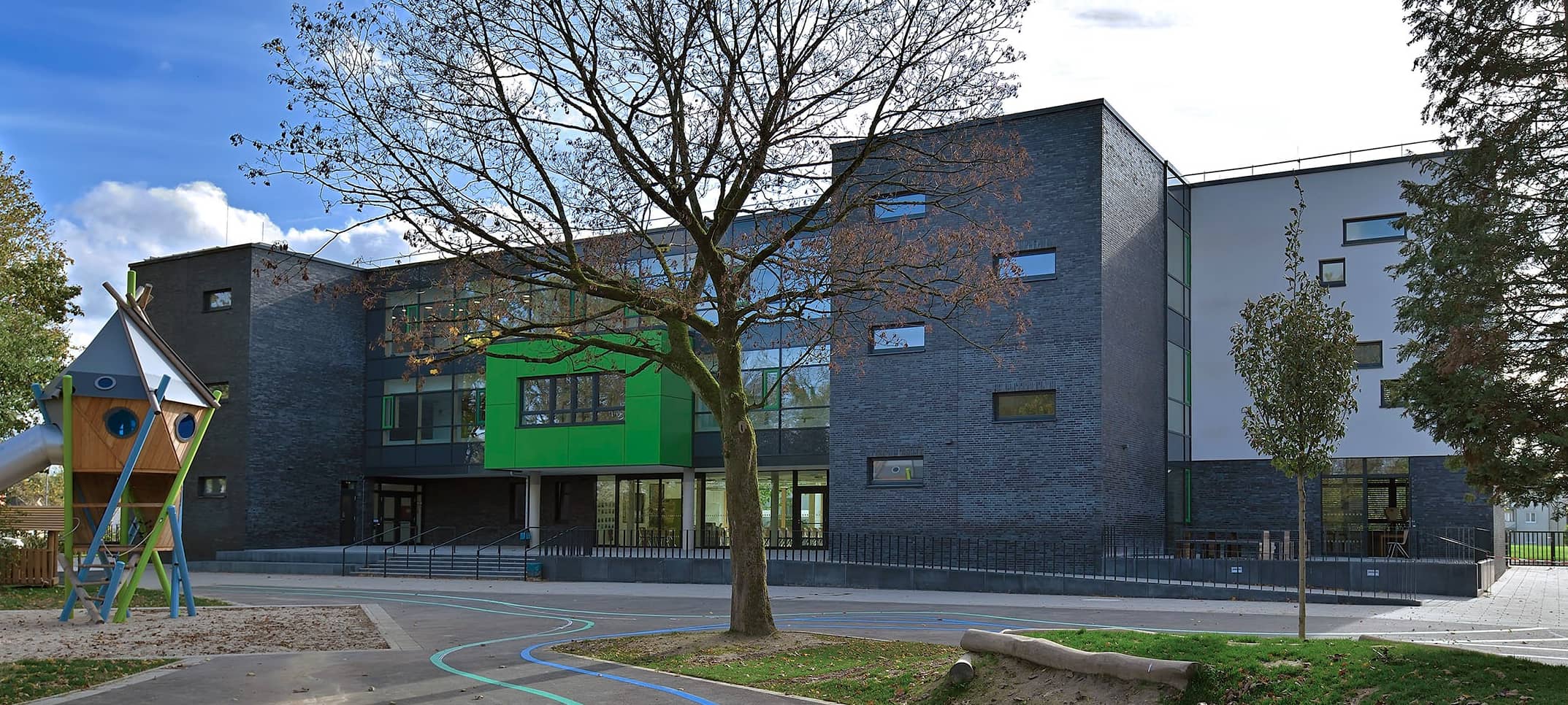 Risse in neuer Wuppertaler Grundschule