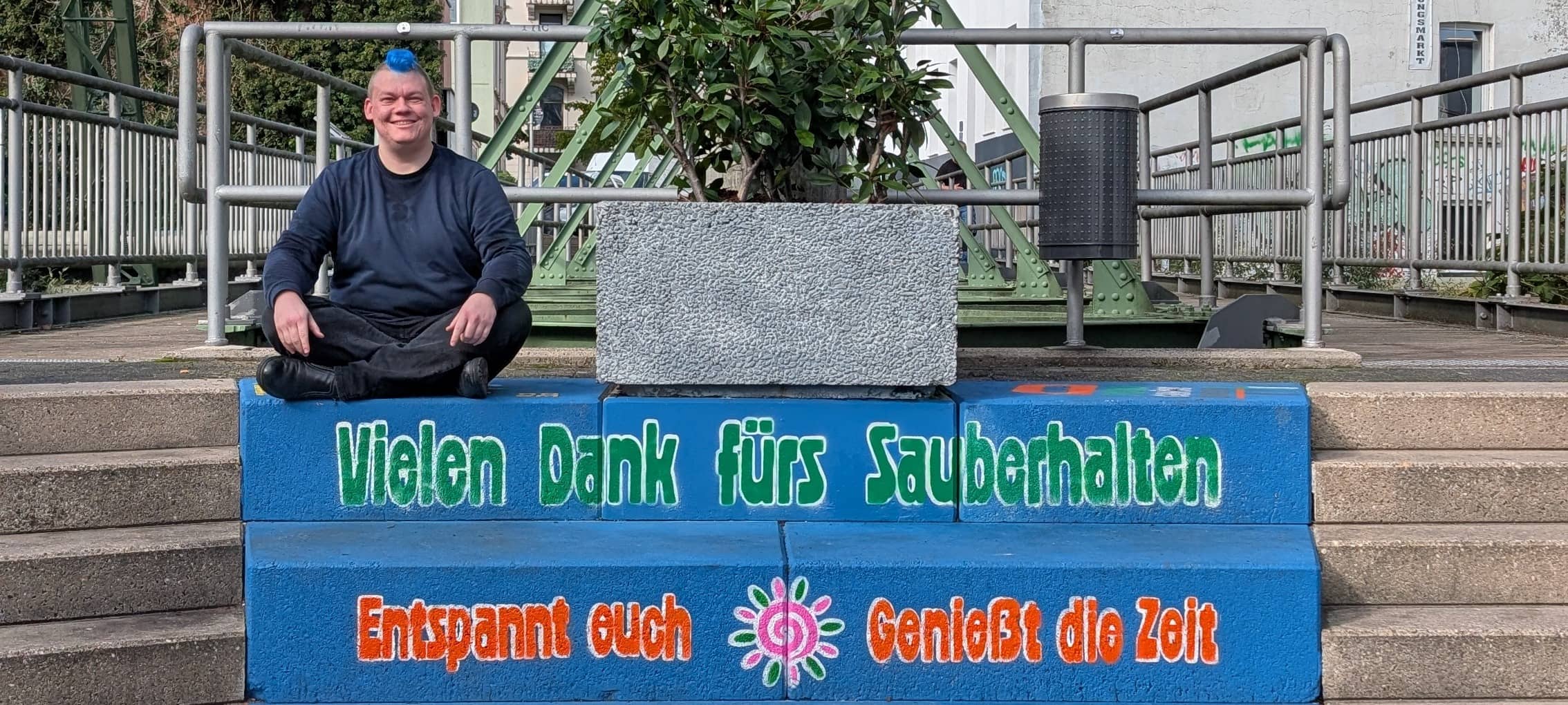 Farbe gegen Müll an Wuppertaler Treppe